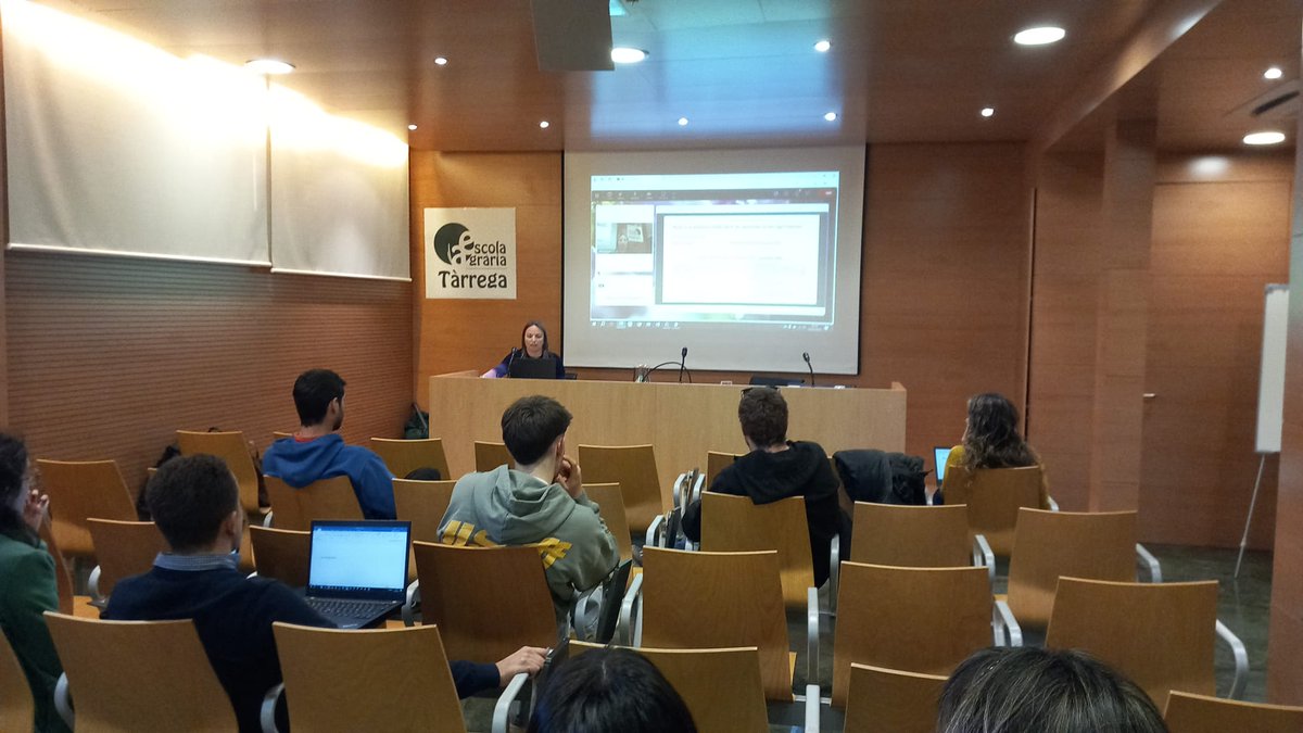 Escola Agrària de Tàrrega tweet media
