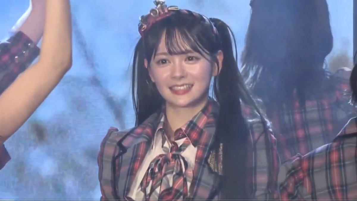 gachikoiiii's tweet photo. twintail itomomo AND nagori zakura performance at today's theater show??? we are so blessed on this beautiful day 😭🩷 https://t.co/X48aUjI3wb