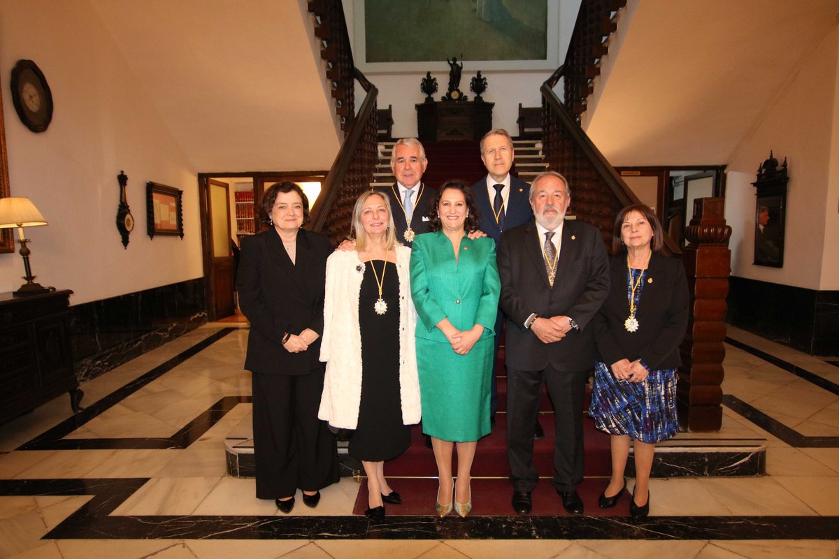 Colegio de Médicos de Huelva tweet media