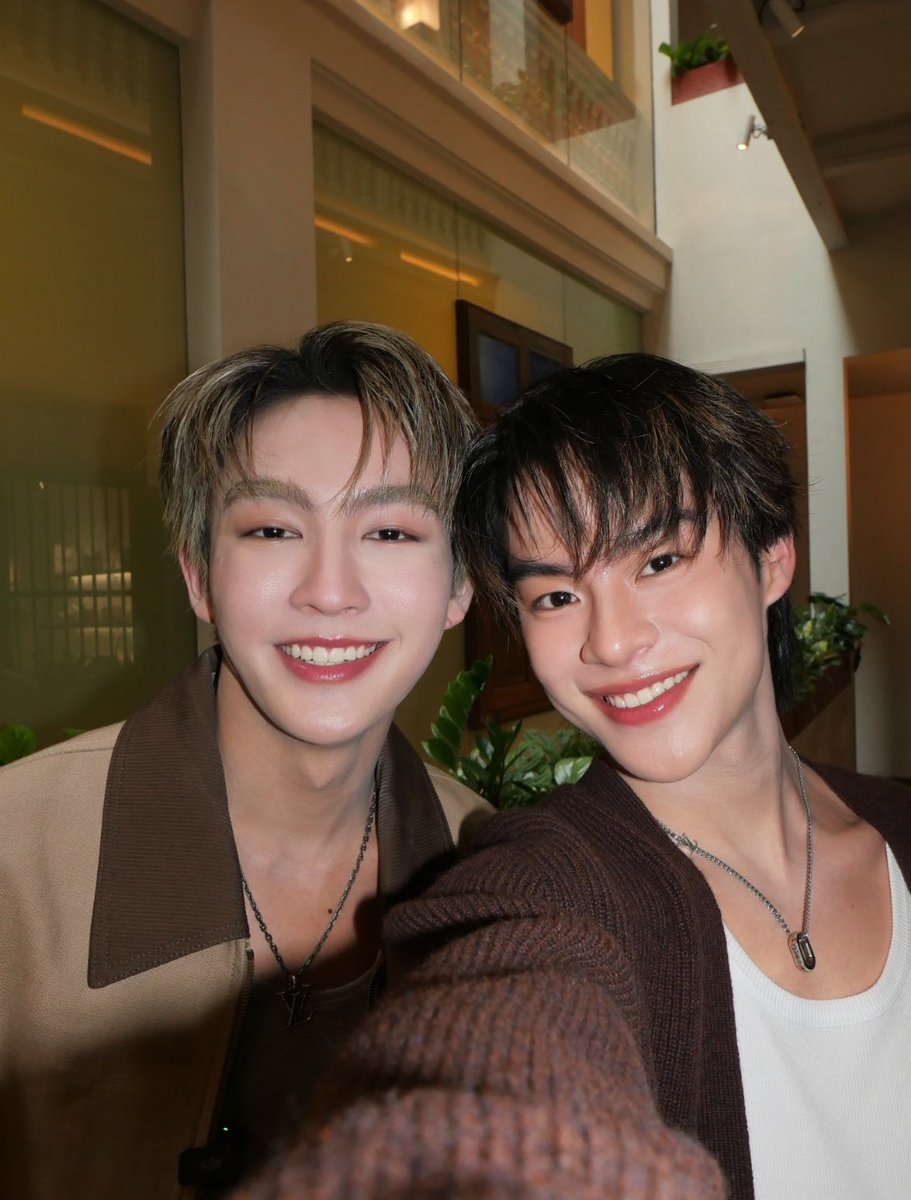 🐰🦊

#ถาปัตหัวใจนิจุ