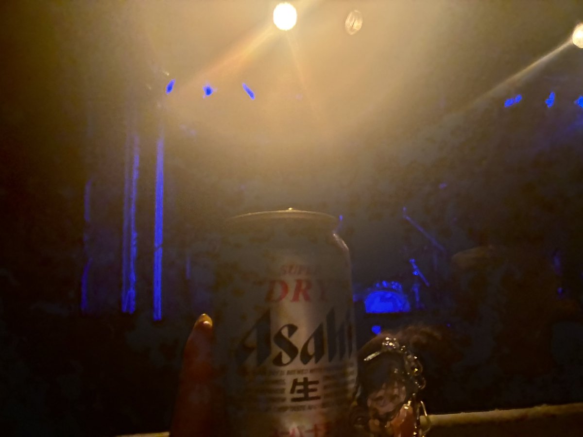 Masako_Nagoya_'s tweet photo. 本日!
最推しのライブ予定がないゆえ他界隈の現場。
おともはFREEDOM!!の特典のゆうくん。
#ellSIZE
#ニコルデカ
#あにきっず https://t.co/RPVM1goJbx