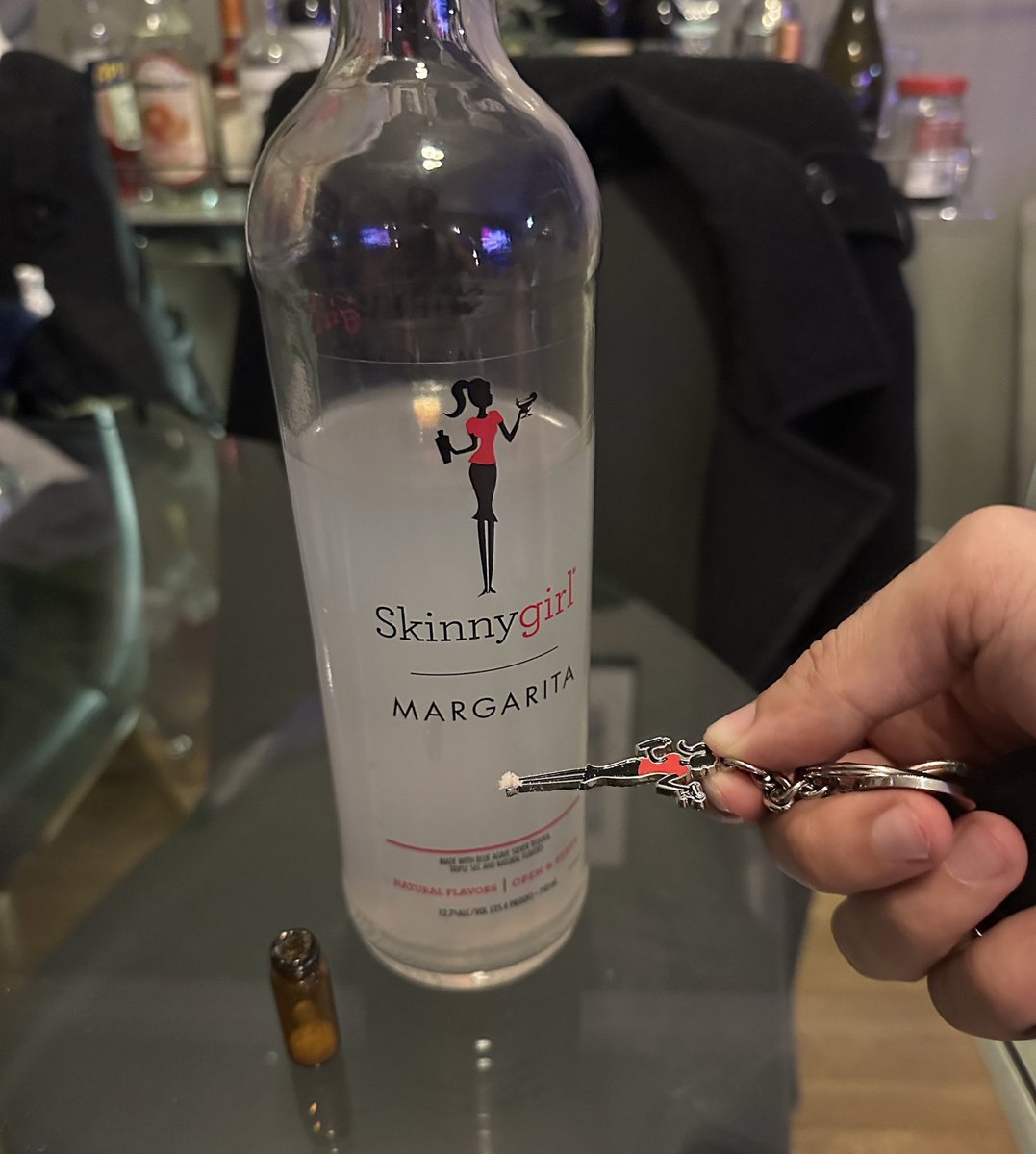 Having a quick breakfast. Let’s end this week on a strong note