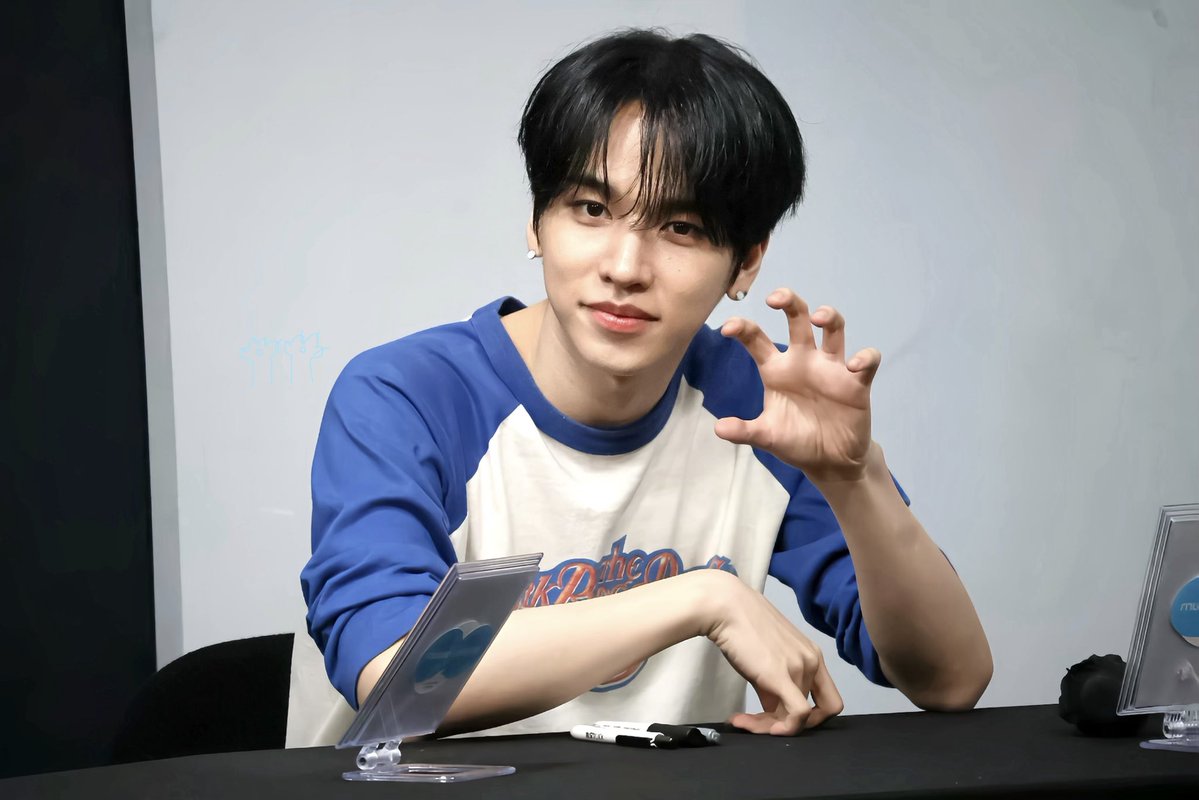 260220 muvve #HANJUN #한준 #ハンジュン #nSSign #엔싸인 #エンサイン