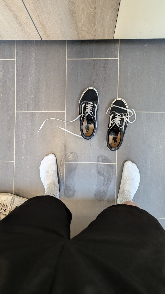 Great Foot Dane tweet media