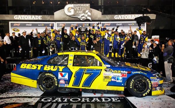 row_racing's tweet photo. Matt Kenseth - (2/27/12)
#500Winner 🏁  (2X) 🏁🏁
#GreatAmericanRace https://t.co/HuScikzaw4