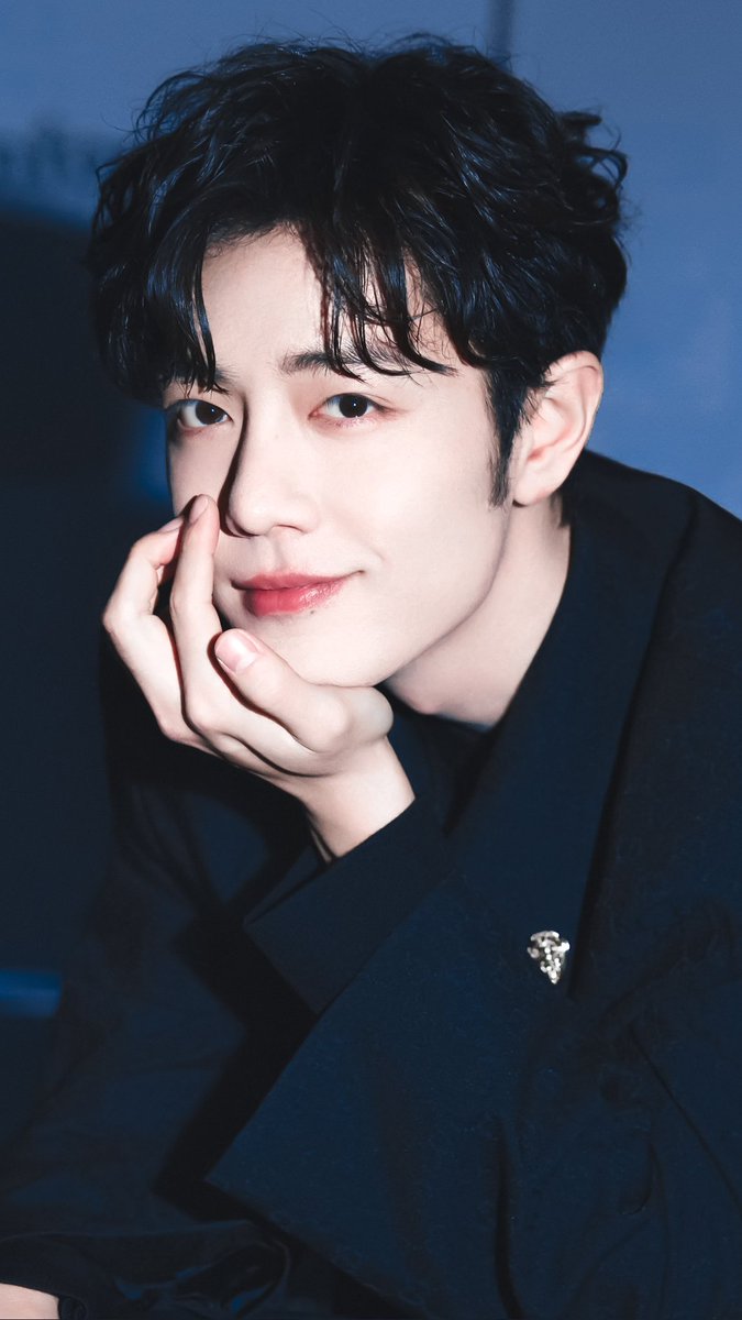 xiaozhan_moon's tweet photo. Sáng nhất hôm nay 🥰
XIAO ZHAN GUCCI SPRING

#XiaoZhanxGucciTrend26
#MFW26KingXiaoZhan https://t.co/Rqh5PWsv6N
