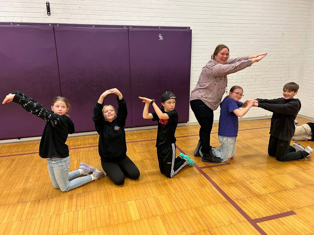 Luv2Groove™ tweet media