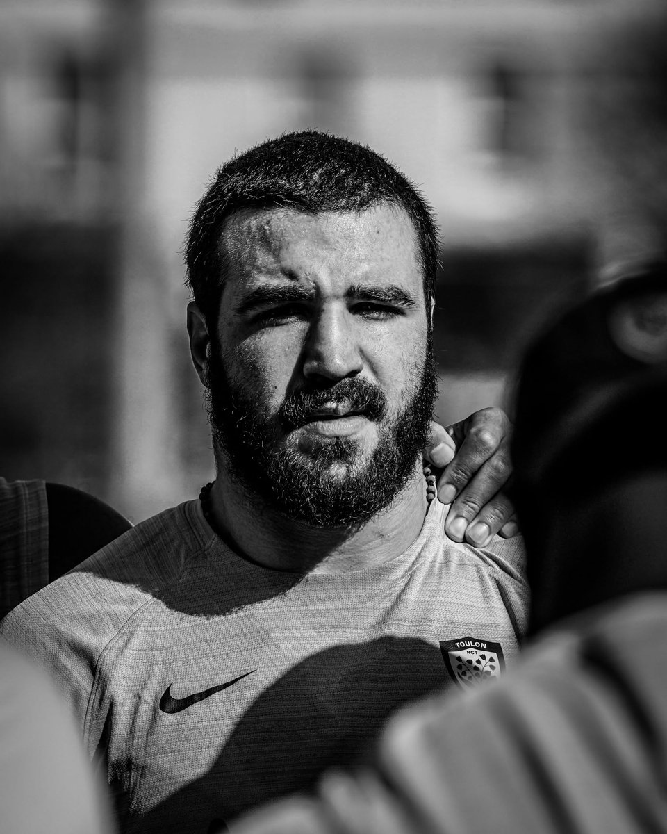 macazur06's tweet photo. Le grand moment arrive ... ⏲️❤️🖤 #misho #LOURCT #minotdelarade https://t.co/6XPPeGl9j1