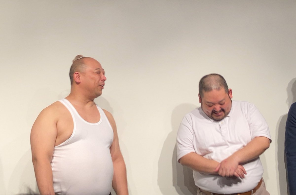 Post by ギズモちゃん on X: 大きな人間だ🎵