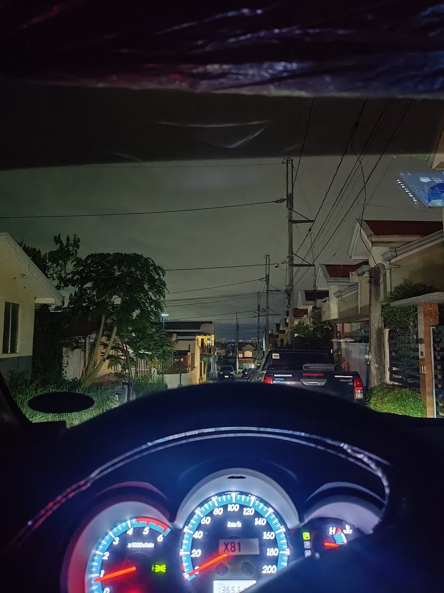 Jomar20181's tweet photo. Kasama? https://t.co/cUPjd5kyAG