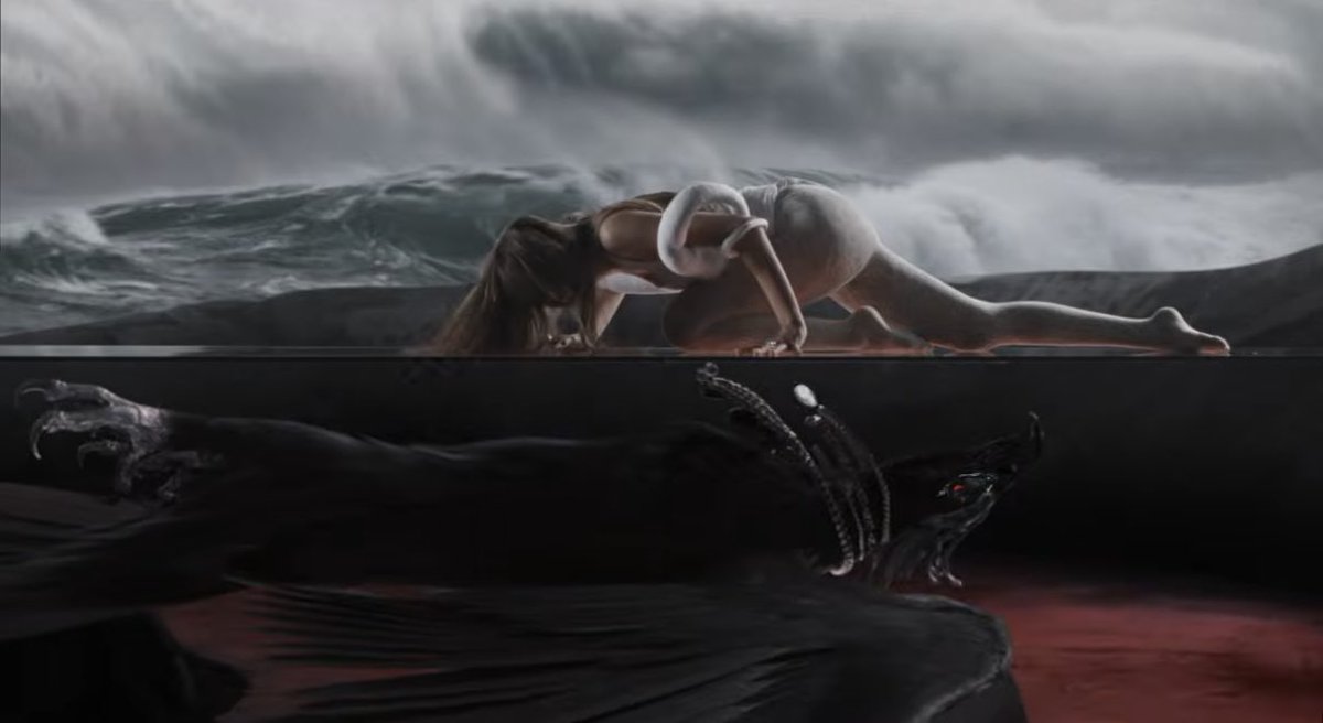 keddyjenlisa's tweet photo. After Lisa became famous, she was commodified and turned into a symbol rather than seen as a real person. After shattering all those many-faced plaster masks, she’s reborn and reveals a new self echoing the idea of “Born Again.” https://t.co/oSluy87nqj