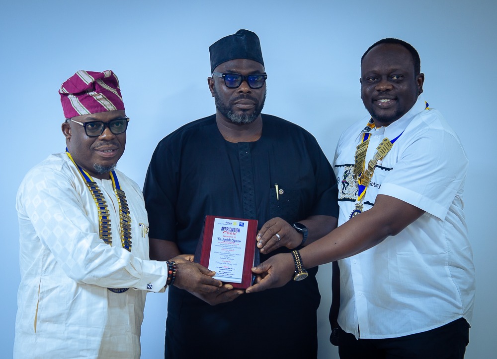 Rotary Club of Omole-Golden tweet media