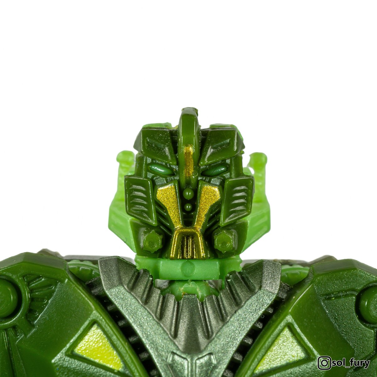 SolFury's tweet photo. "Don't shoot 'til you see the whites of their eyes."
Crosshairs with Sergeant Cahnay - Transformers Dark of the Moon (Human Alliance Basic, 2011)
#transformers
#transformersdarkofthemoon
#transformersmovie https://t.co/P5cvu0IFqQ