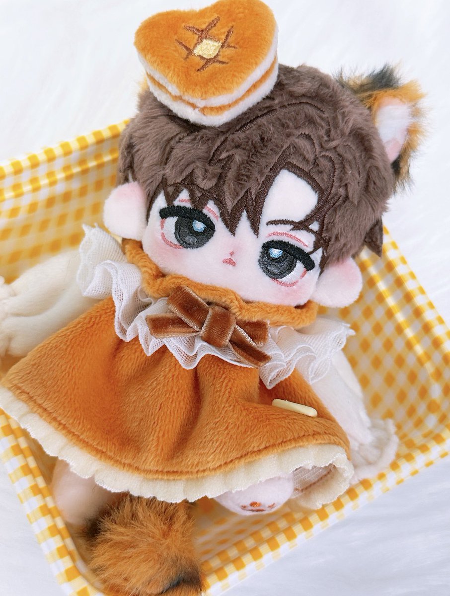 < 괴담에 떨어져도 출근을 해야 하는구나 > 2부 완결 기념 #RT 추첨하여 한분께 #도롱요원sp 를 보내드립니다!

🩶 괴출계,솜계,잡덕계 등 
( 거래계,비계,알티계 X, 그 외 괴담출근을 애정하는 분이라면 누구든 O)
🩶 괴담출근 소장인증 O
🩶 양도는 불가하며 처분 시 반환만 가능

당첨자 발표 : 3월