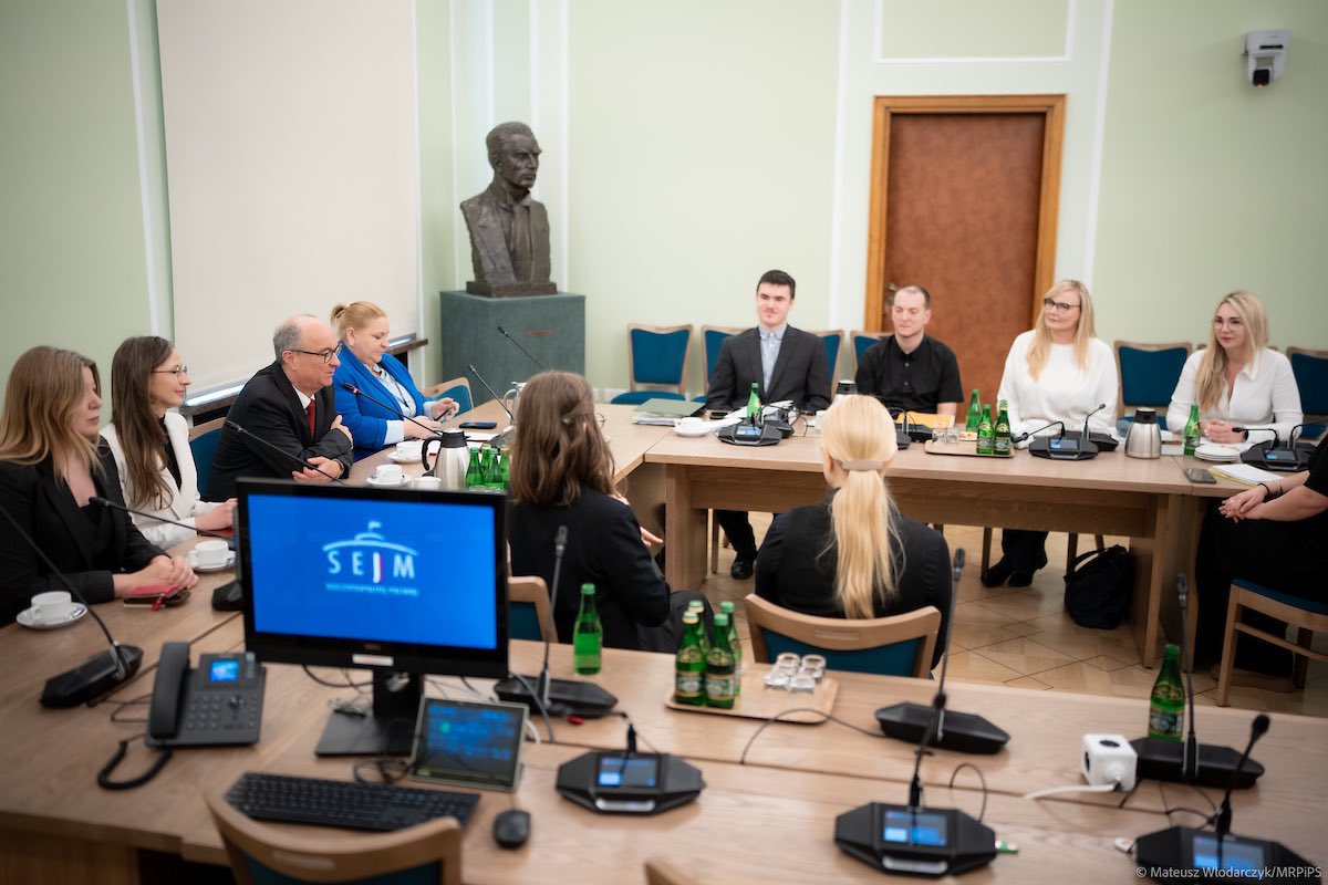 Maja Nowak tweet media