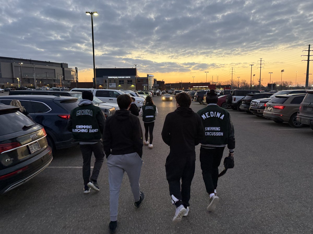 Medina Bees Swimming and Diving tweet media