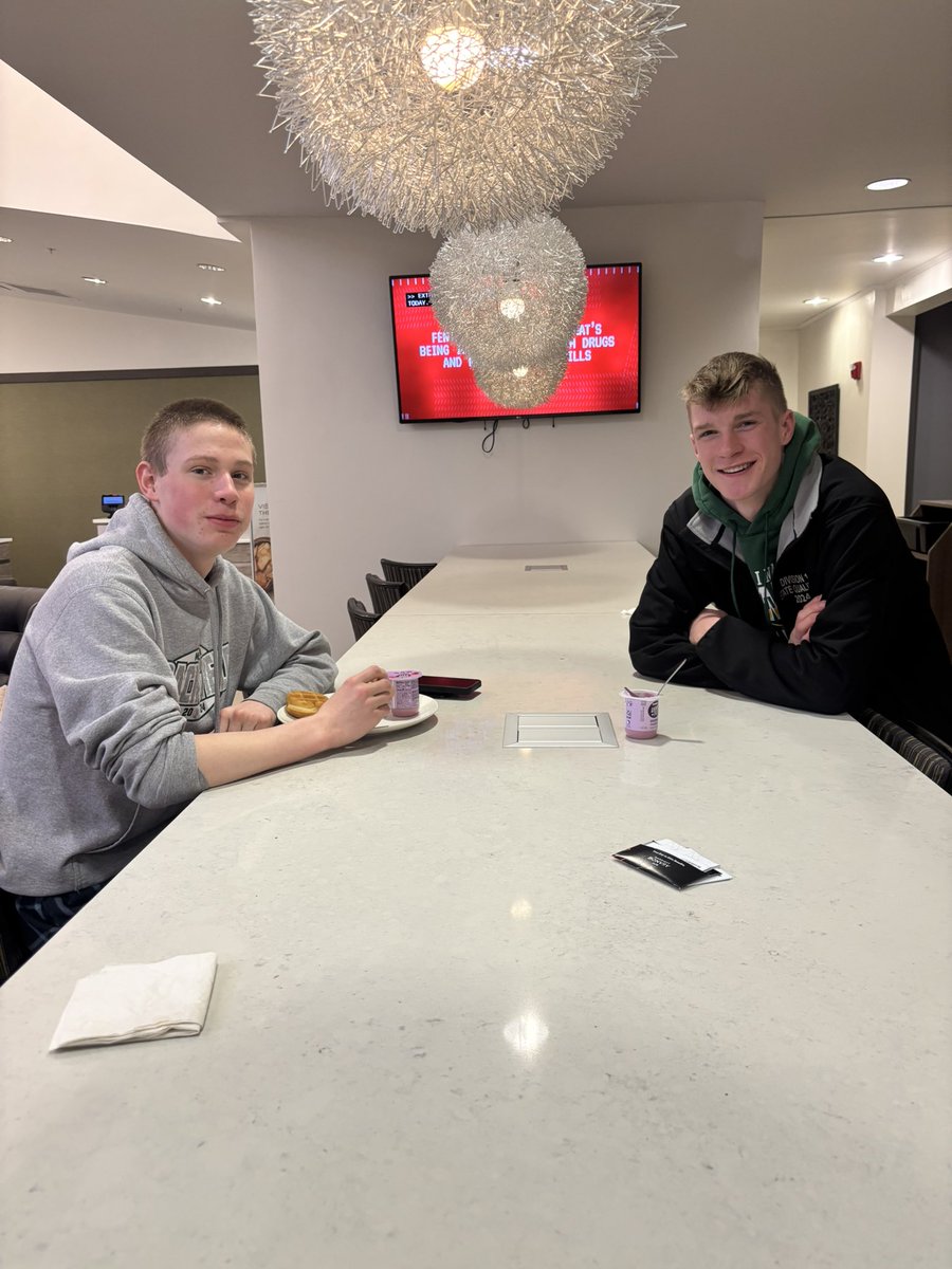 Medina Bees Swimming and Diving tweet media