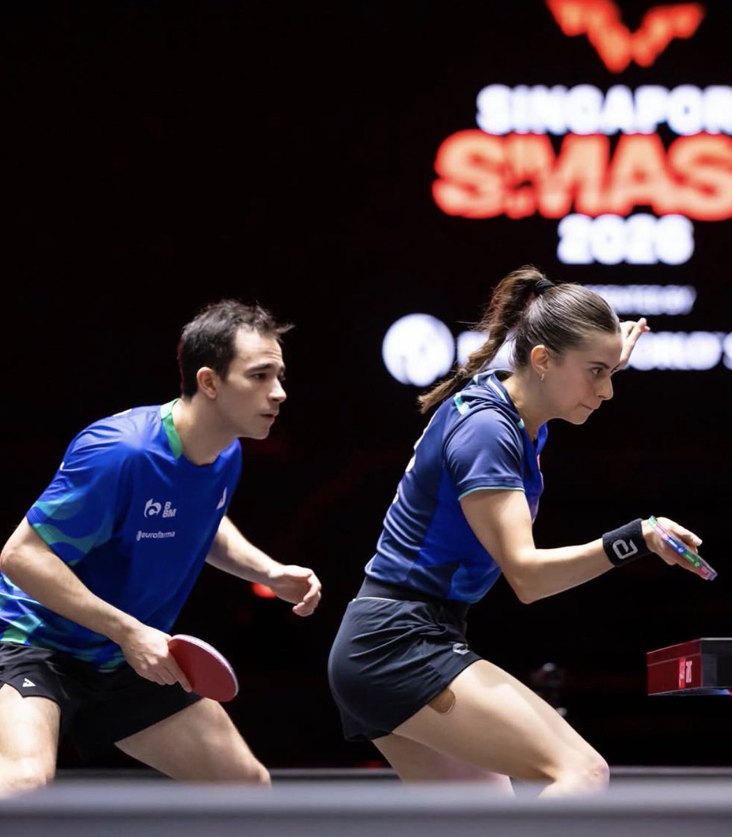 🚨HISTÓRICO

HUGO CALDERANO E BRUNA TAKAHASHI AMASSAM DUPLA NÚMERO 1 DO MUNDO E SÃO CAMPEÕES DO SINGAPURA SMASH DE TÊNIS DE MESA 🏓 

3 a 0 FORA O BAILE!!! PRIMEIRO TÍTULO DE UMA DUPLA NÃO ASIÁTICA NA HISTÓRIA DO TORNEIO! 🇧🇷