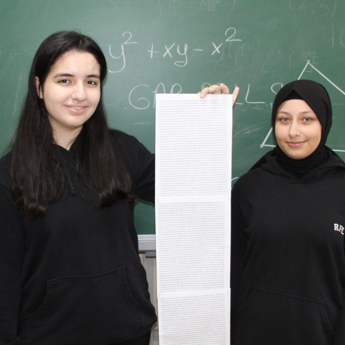 daktilock's tweet photo. Rize’de iki lise öğrencisi, 11.300 basamaktan oluşan bir asal sayı keşfetti. https://t.co/gmgEABGjOV