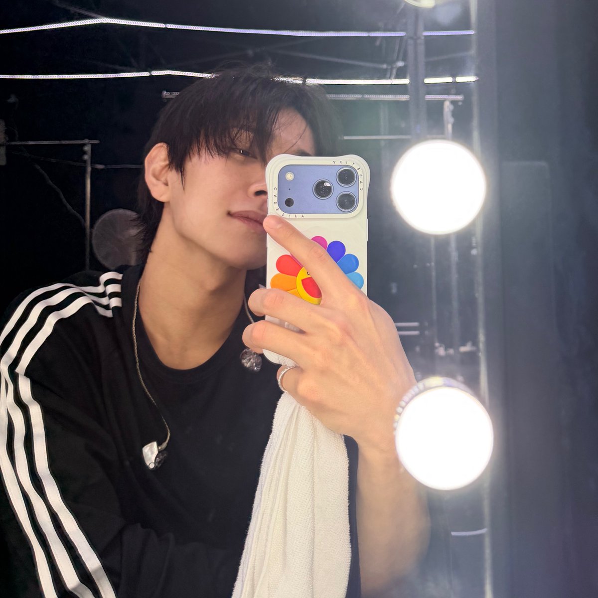 coupchuya's tweet photo. SAKALIN NIYO NA KO PLS DI KO NA KAYA https://t.co/ivtj6z0Jby