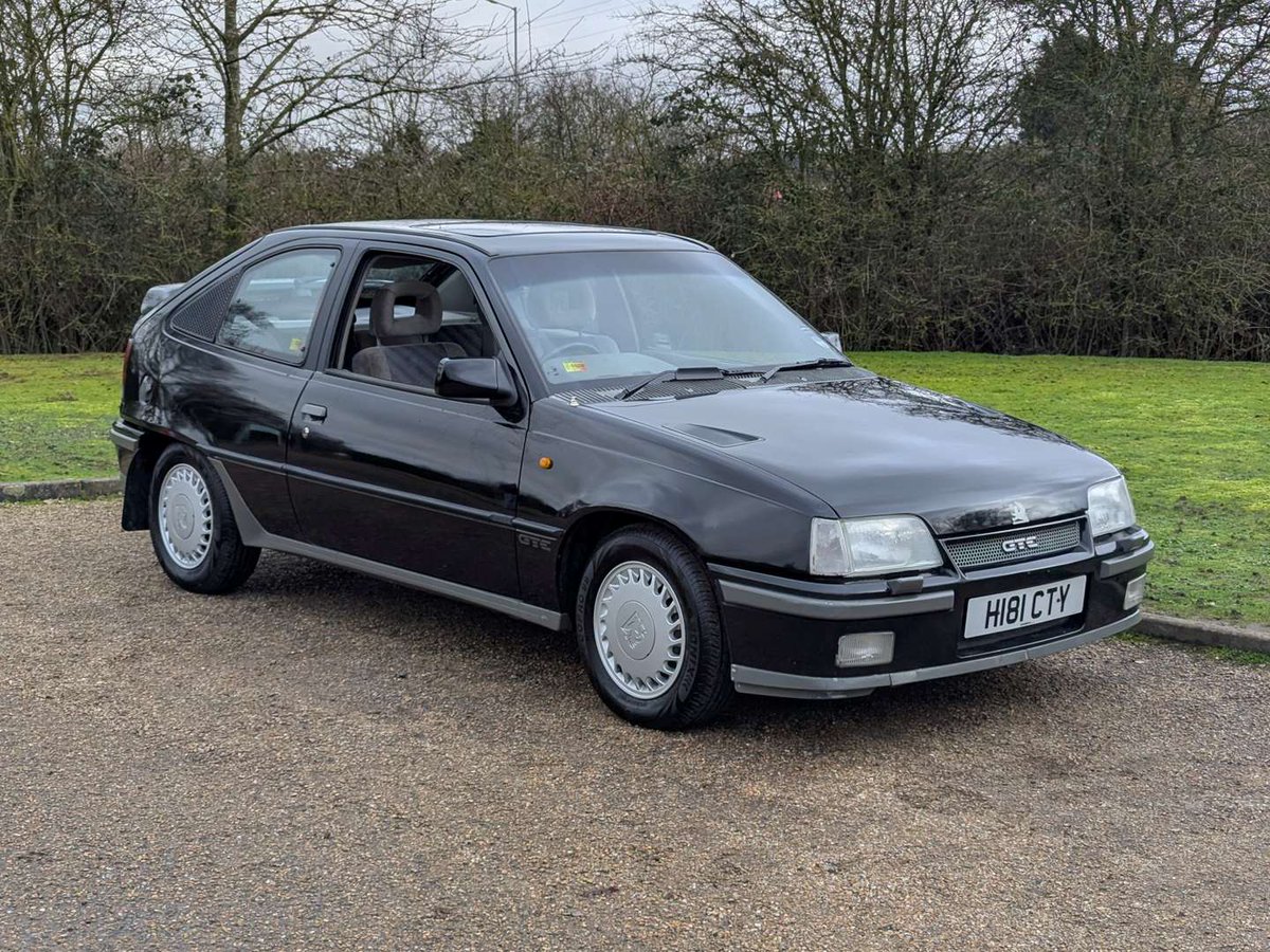 ACAKingsLynn's tweet image. 1991 VAUXHALL ASTRA GTE
Anglia Car Auctions two-day classic is on Saturday 11th &amp;amp; Sunday 12th April

#vauxhall #classiccars