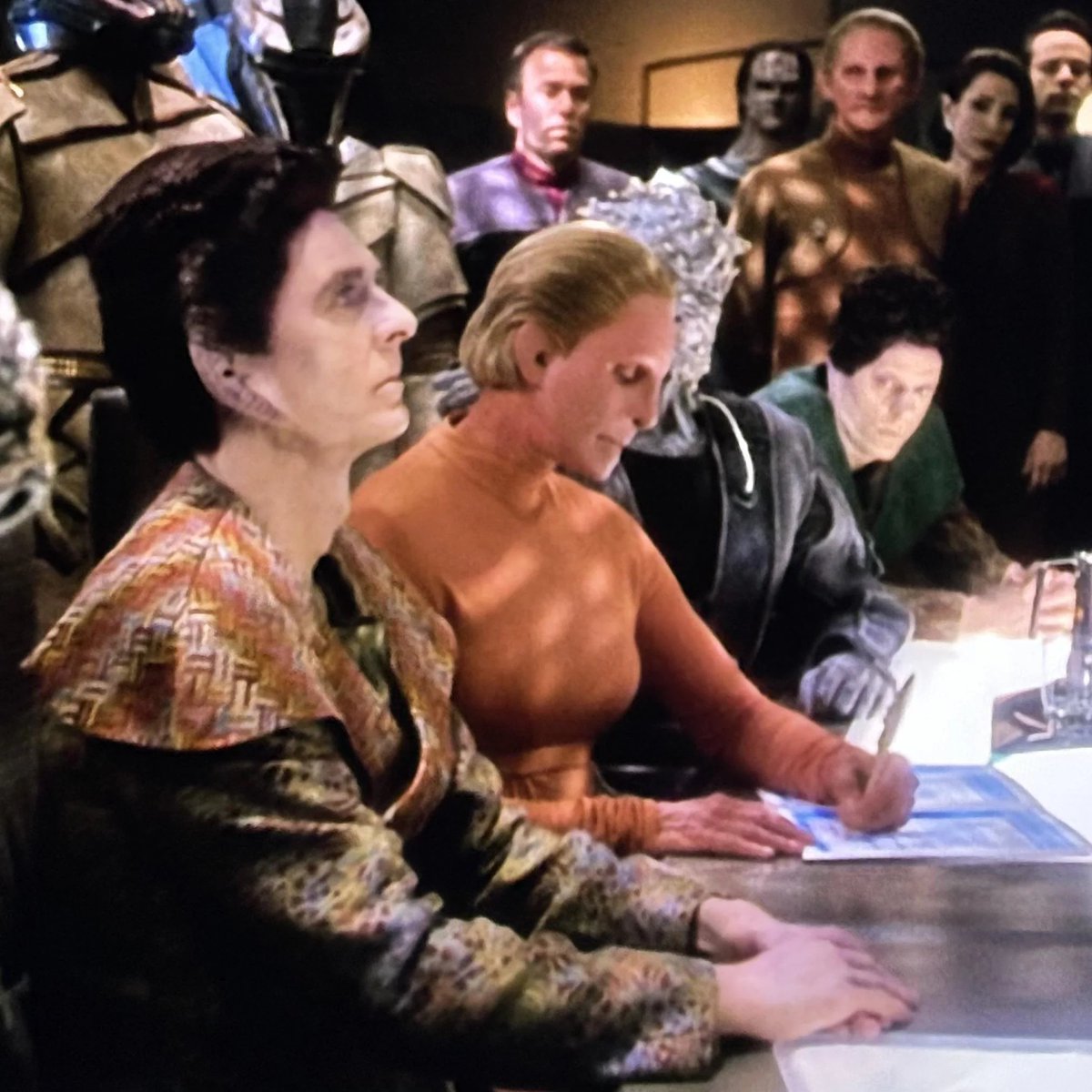 ToyBaller tweet media