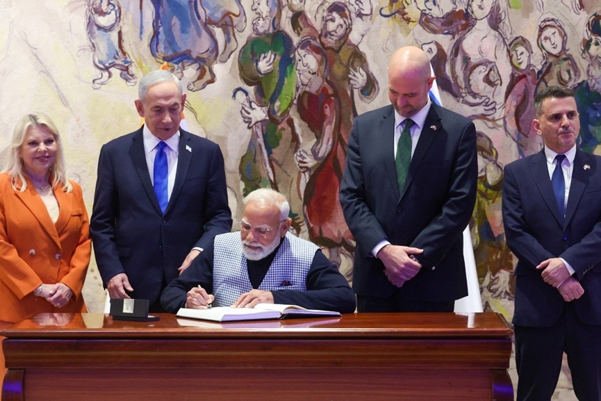 IndoArabNews's tweet image. India, Israel Upgrade Ties to Special Strategic Partnership
indoarabnews.com/indo-arab-rela…
#IndiaIsrael #SpecialStrategicPartnership #ModiNetanyahu #DefenceCooperation #FreeTradeAgreement #UPI #StrategicDiplomacy #MiddleEastPeace #BilateralTrade #IndoArabNews