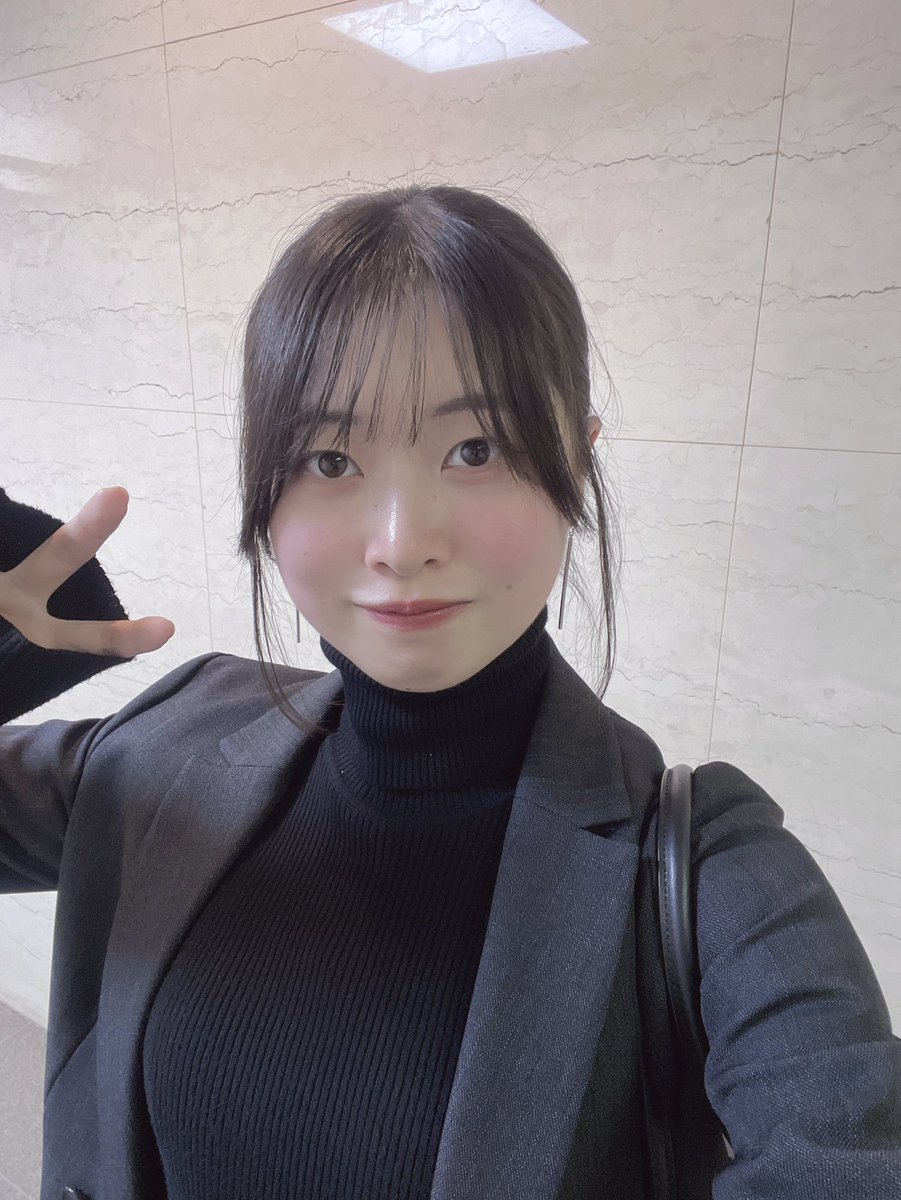 社会人980日目🚂 今週もおつかれ〜！！！！！ 明日もはやおきだ