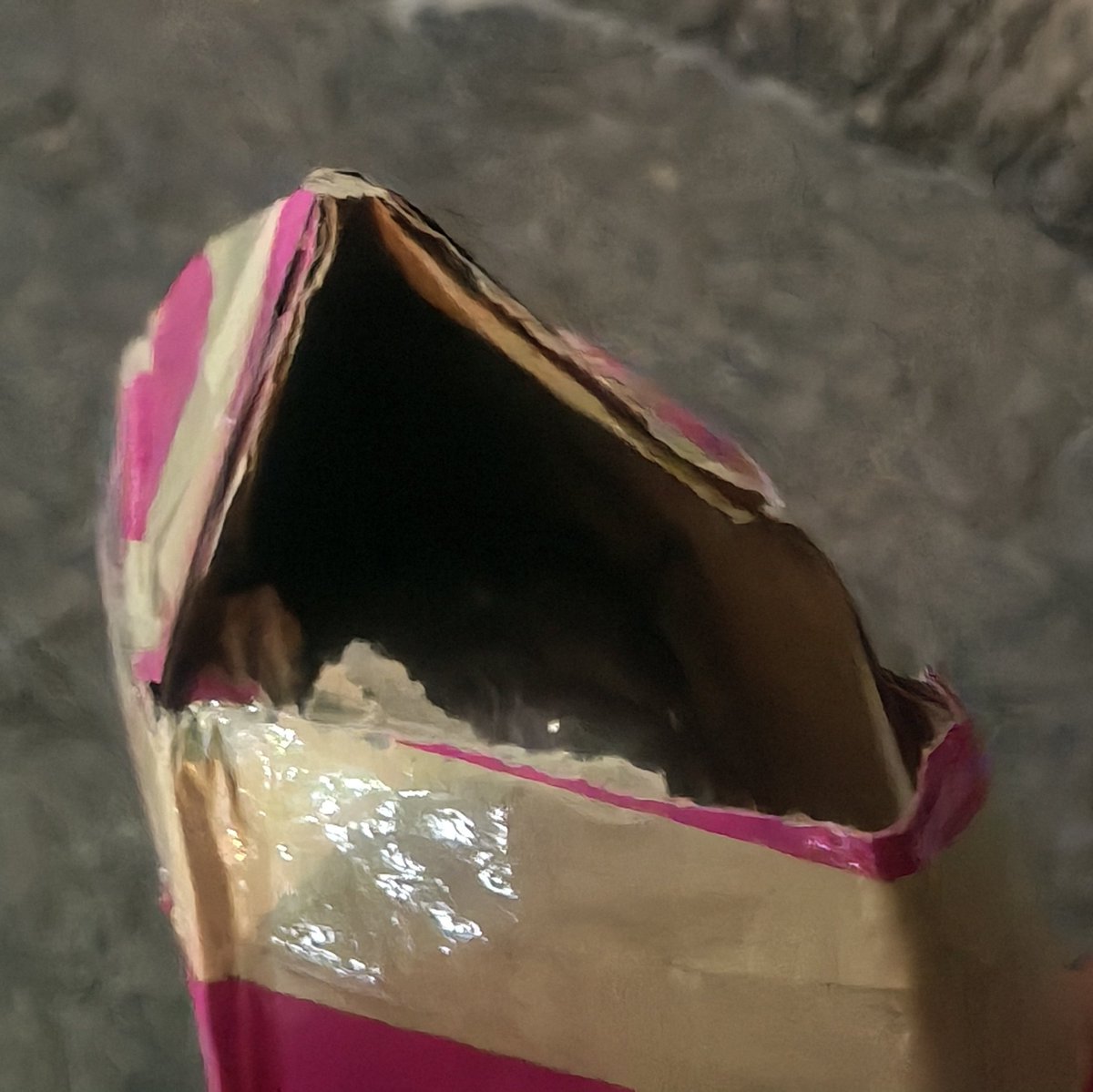 chayaployp's tweet image. ทุกทีก็ไม่ได้ส่งดี แต่รอบนี้ขอพูดออกมาดังๆว่า เหี้ย แบบเต็มปากเต็มคำ 🤬  เอาจริง เป็น ค ไรอะ แล้วห่างจากประตูบ้านด้วยนะ @ShopeeTH #ShopeeExpress #ช้อปปี้
@EVEANDBOY จะกดให้ดาวเดียว ก็ไปเอาดาวคืนเองละกัน ❌