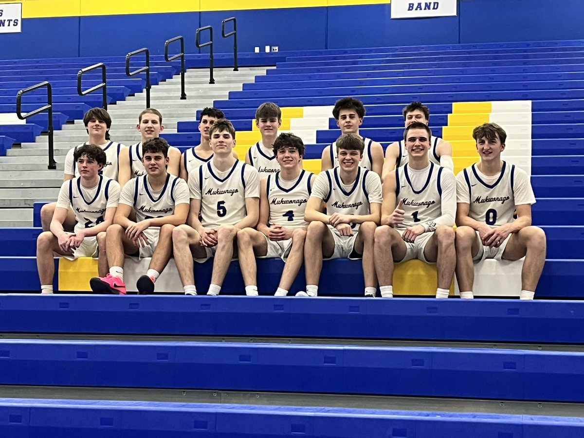 MukwonagoBasketball tweet media