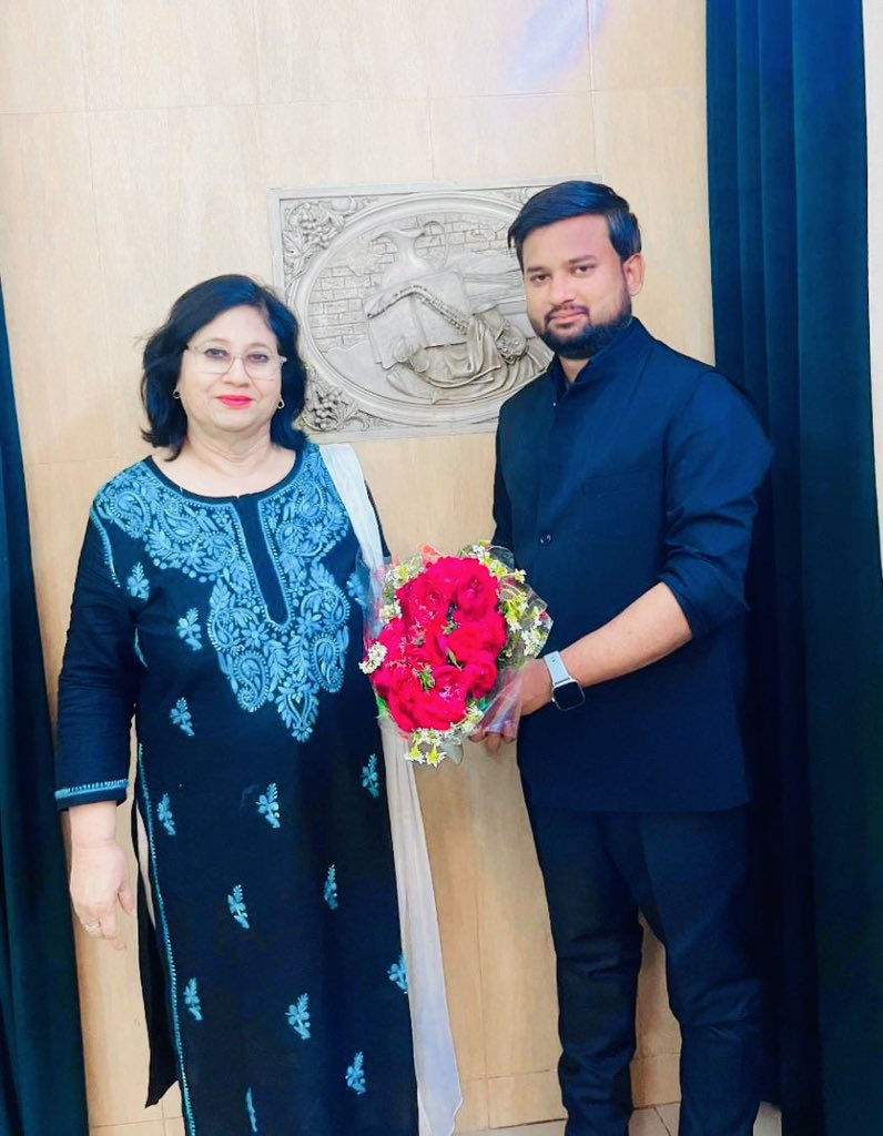 IsaiRegd's tweet photo. पालनहार को ।आख़िर NGO को आप ऐसा क्या देते हैं कि वो आप के माता की सेवा करे  चन्द पैसे के लिये ।
क्या होगा यदि वह मूव आन कर जाए तो ?

डॉ अनीता बेंजामिन https://t.co/8pXHUBlwEP