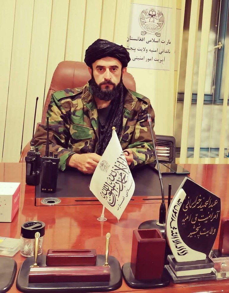 عبدالحمید خراسانی، همون فرمانده رذل طالبان که تو ویدیوهایش فریاد می‌زد«هر ایرانی‌ای دیدید سرش رو با چاقو ببرید»
حالا طبق گزارش‌ رسانه‌های پاکستانی درحملات هوایی پاکستان به مواضع طالبان کشته شده. 
چه سرنوشت تلخی برای یک تندروی ضدایرانی!#طالبان #جاویدشاه(خبر هنوزرسمی تأیید نشده.)