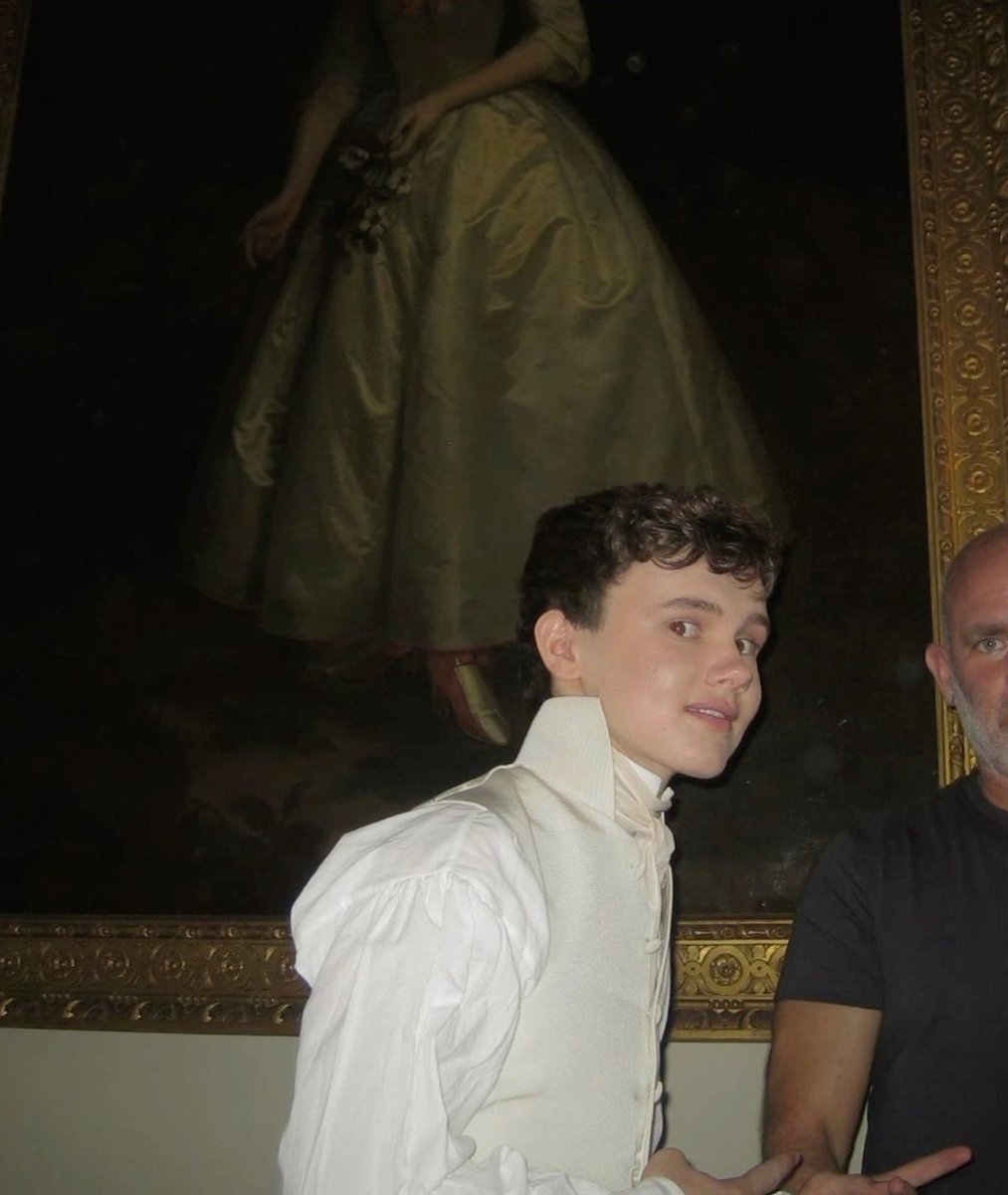 Raven🐻 (girl so in love) tweet media