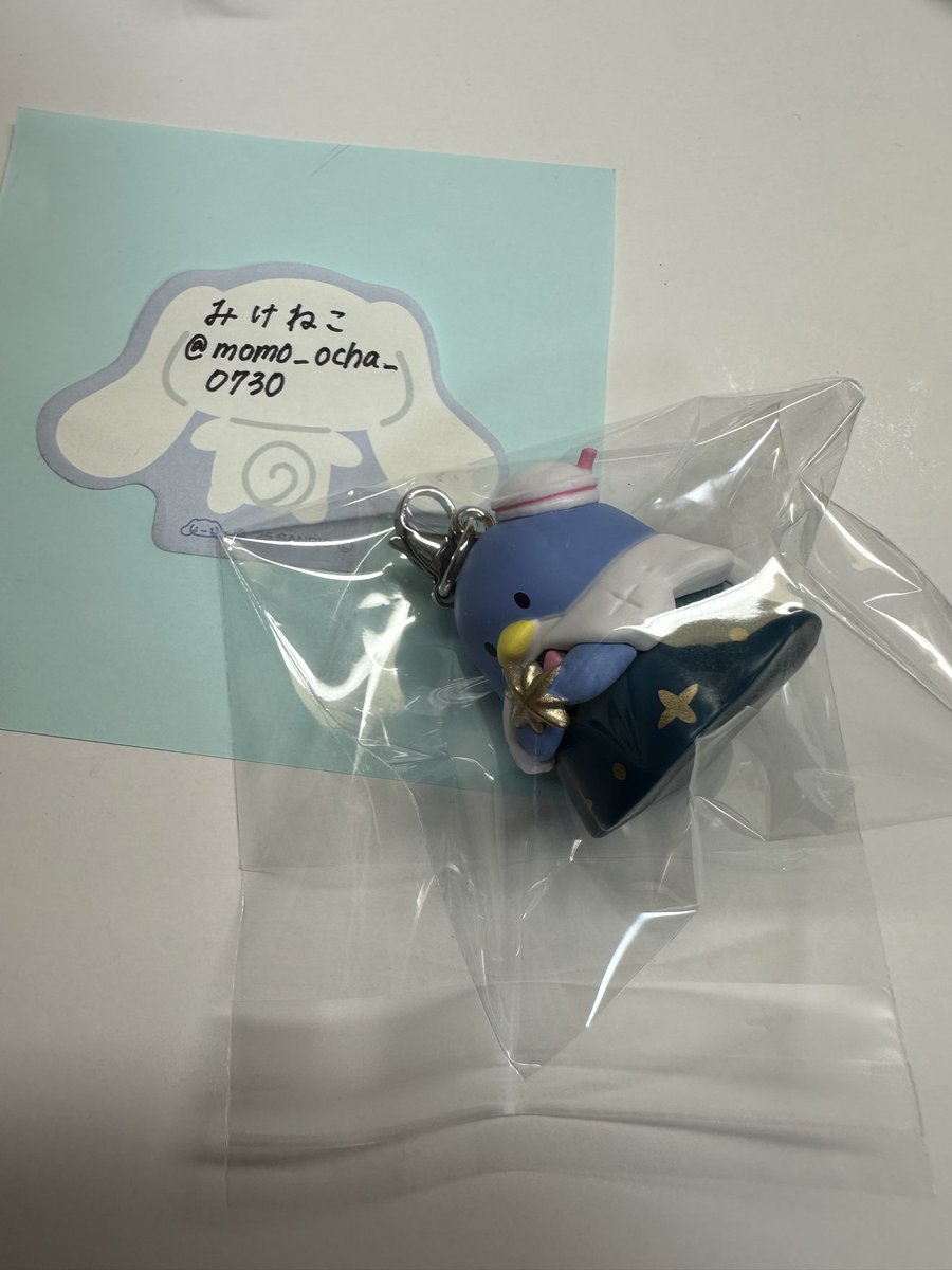 みけねこ tweet media