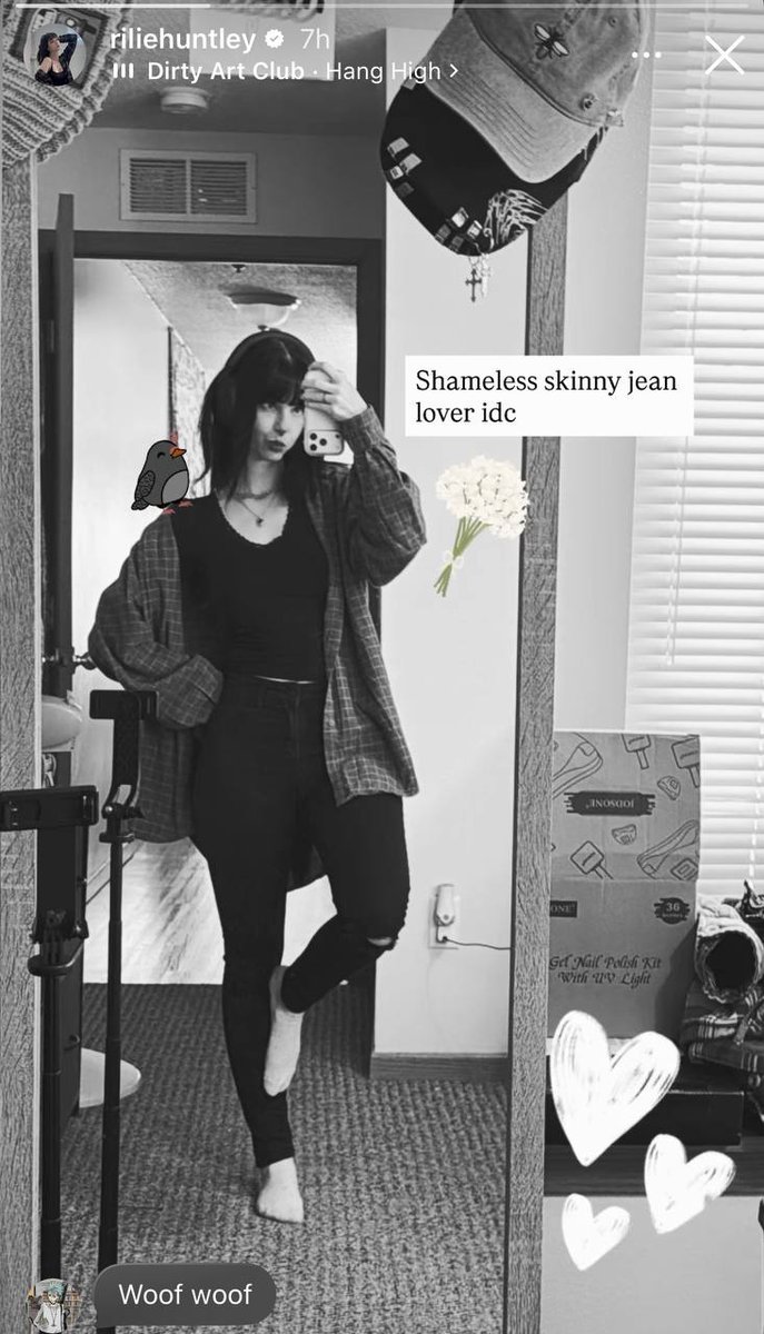 GoonGoonGOOND's tweet photo. It's impossible to not goon to Rillie Huntley. https://t.co/kyjbEBC7iJ
