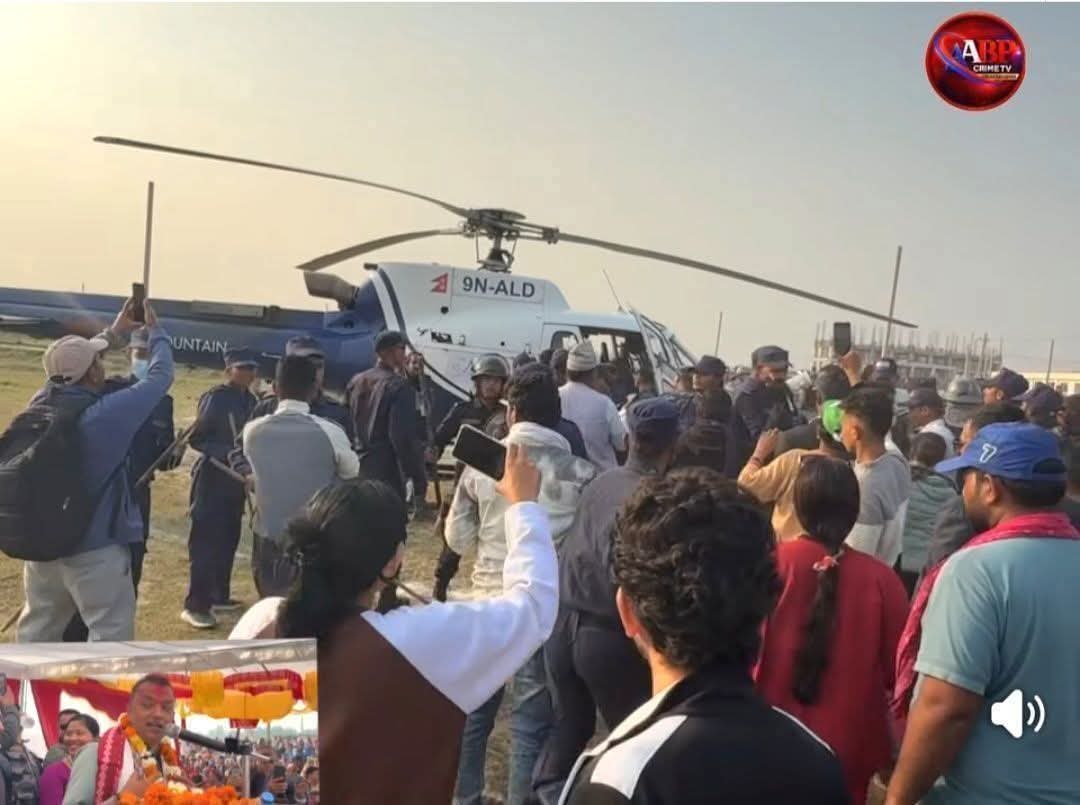 TaraKandel9571's tweet image. #आज_फेरी 😱#Butwal🚁
✍️बदलियको #कांग्रेस अरुलाई "गाडीबाट टाउको निकालेर हात हल्लायो" भनेर बिरोधगर्ने अनि आफु ? हुन त उहा कांग्रेस पार्टिको #सभापति पर्नुभयो यत्तिको त बन्छ है, सधै #बिरोध मात्र गर्ने होइन AIबाट बनायका #पैसा कतिछन् कति, केको चिन्ता🤪😎