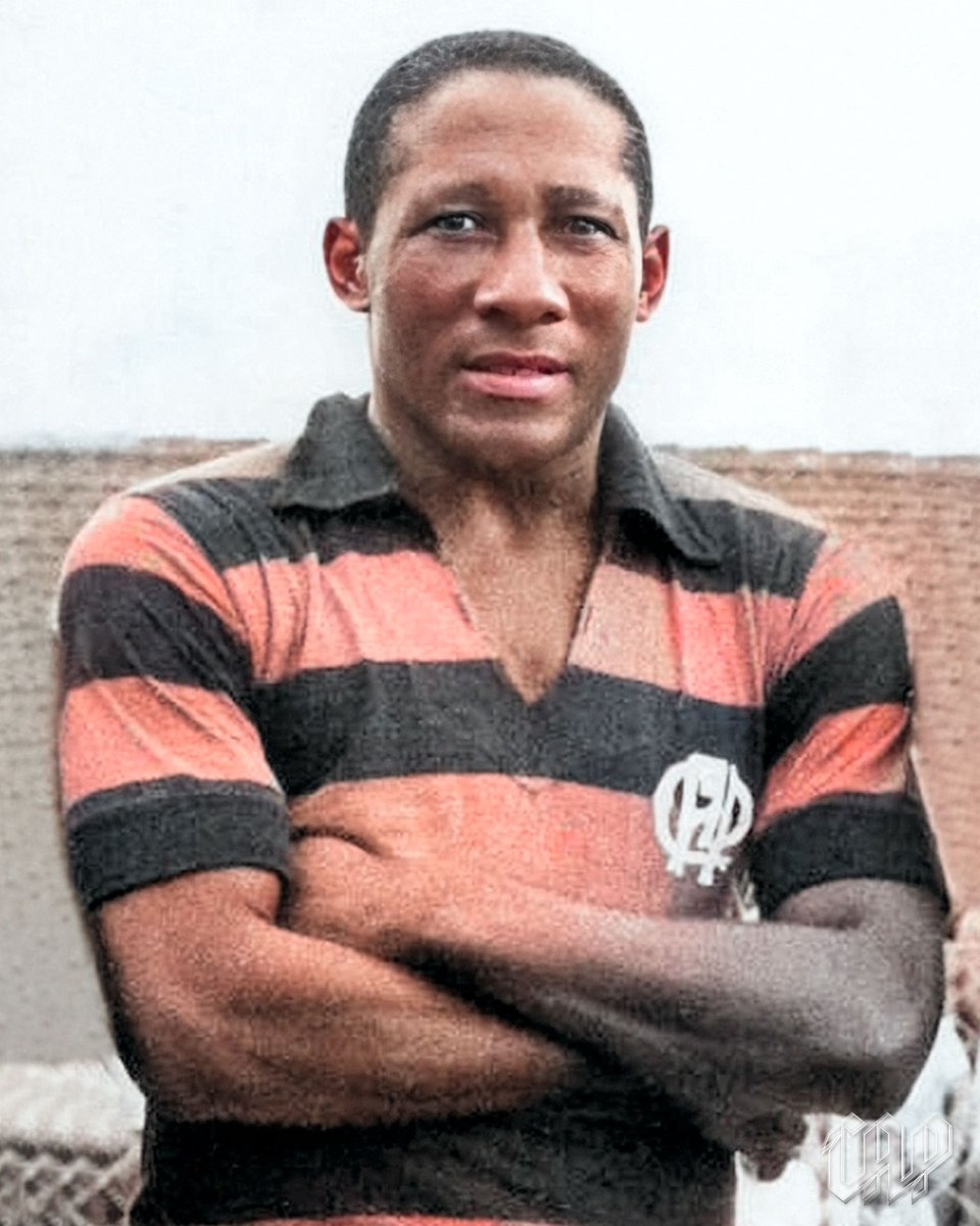 #NesteDia, o maior lateral-direito do mundo completaria 97 anos. 

🌪️ Bicampeão mundial pela Seleção Brasileira, Djalma Santos vestiu a camisa do nosso Furacão entre 1968 e 1971. 

🔴⚫️ Com Djalma, conquistamos o Campeonato Paranaense de 1970.

Djalma nos deixou em 2013, aos 84
