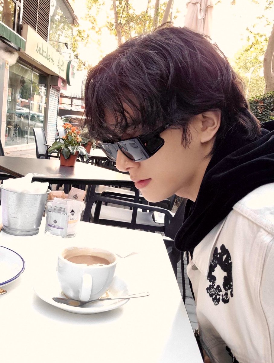 🕶️ ☕️  #JAKE #제이크