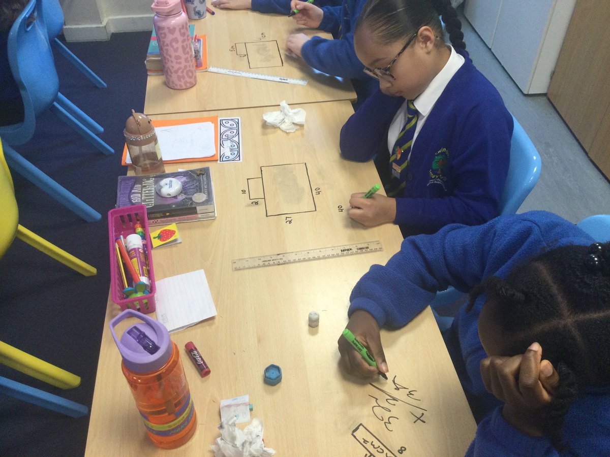 Miss Dabb🦦 tweet media