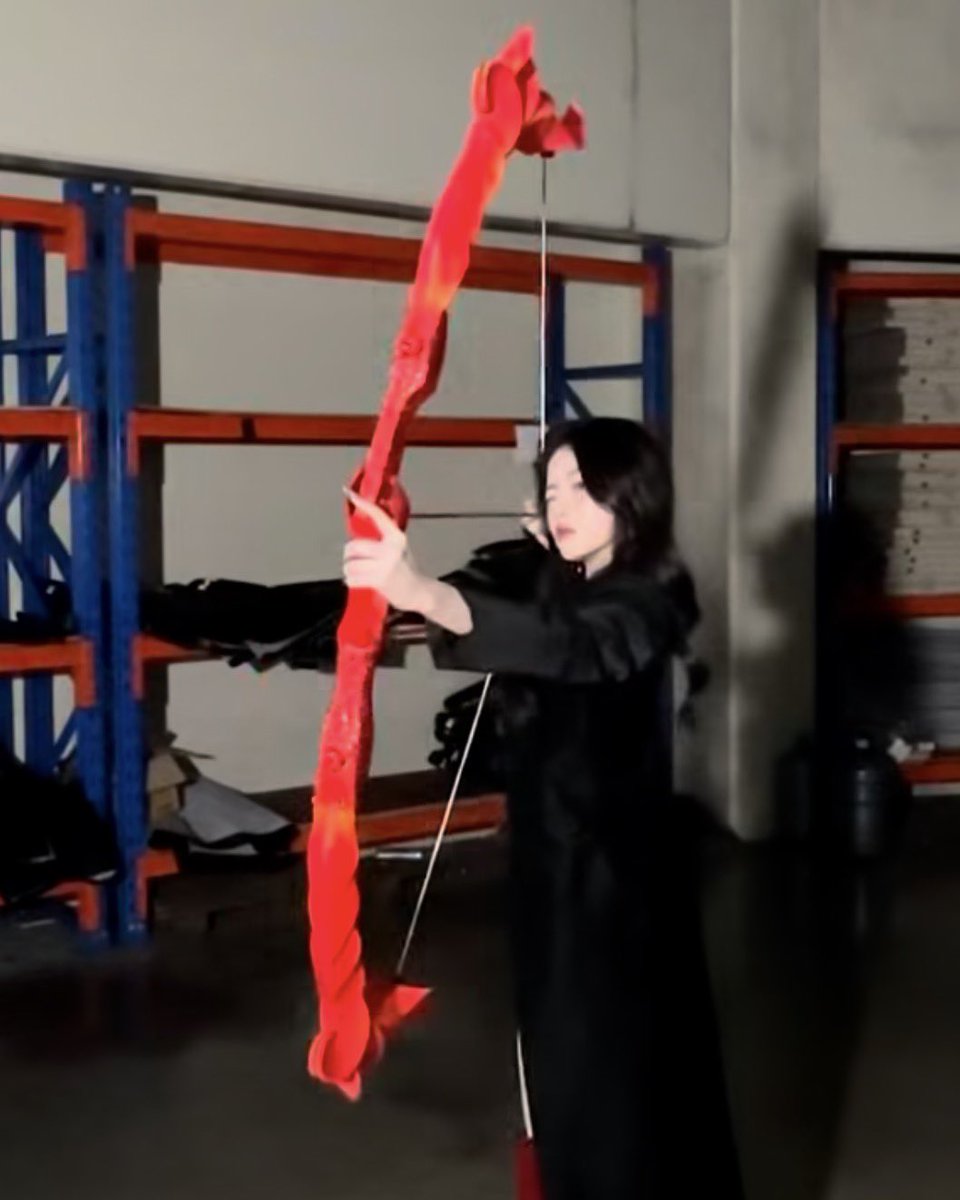 ใครจะสู้ชี ซ้อมยิงธนูมาแล้วตั้งแต่เดบิวต์ 55555555555 เมนยิงธนูของพิกซี่

#Mabelz_PiXXiE #PiXXiE