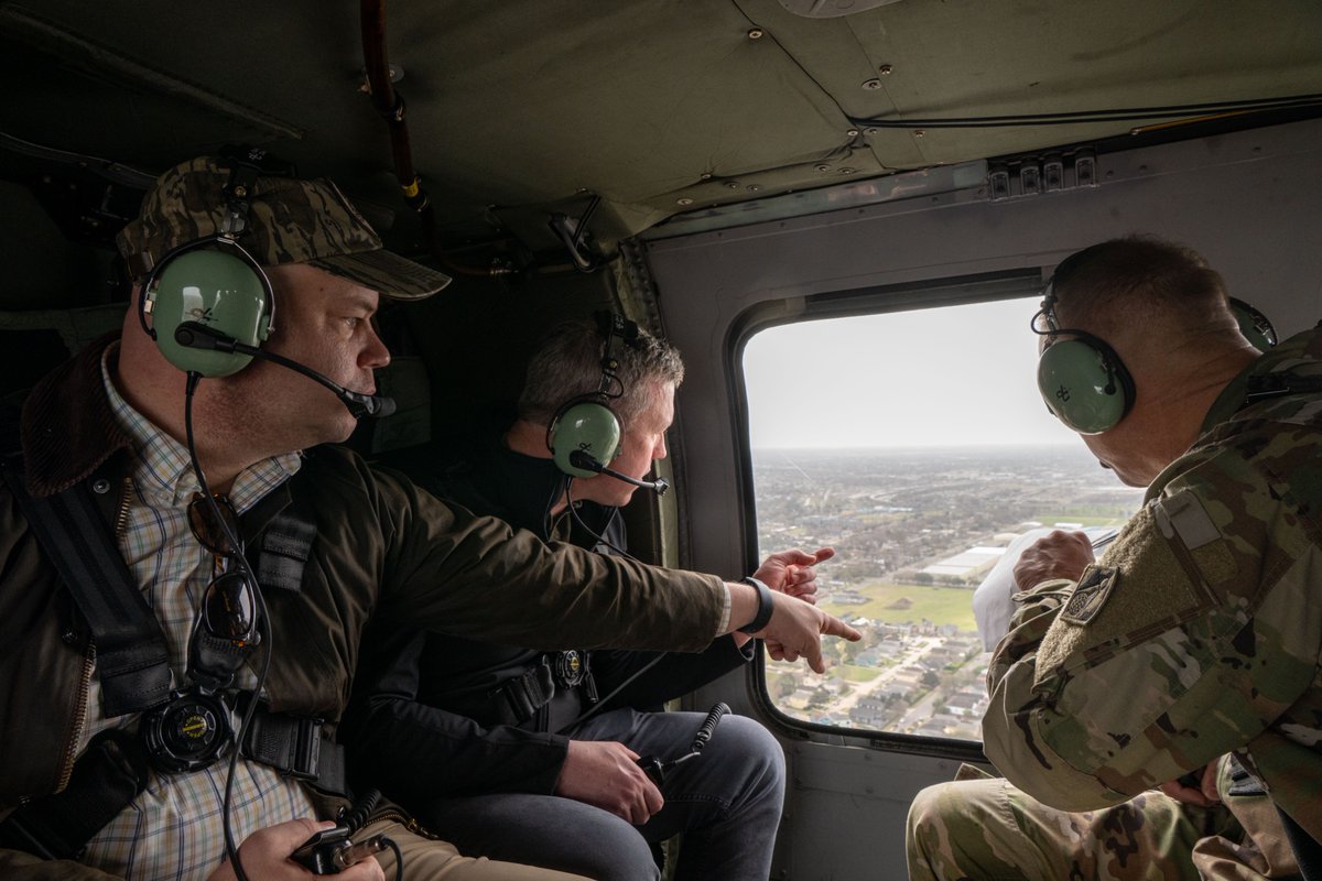 Secretary of the Army tweet media