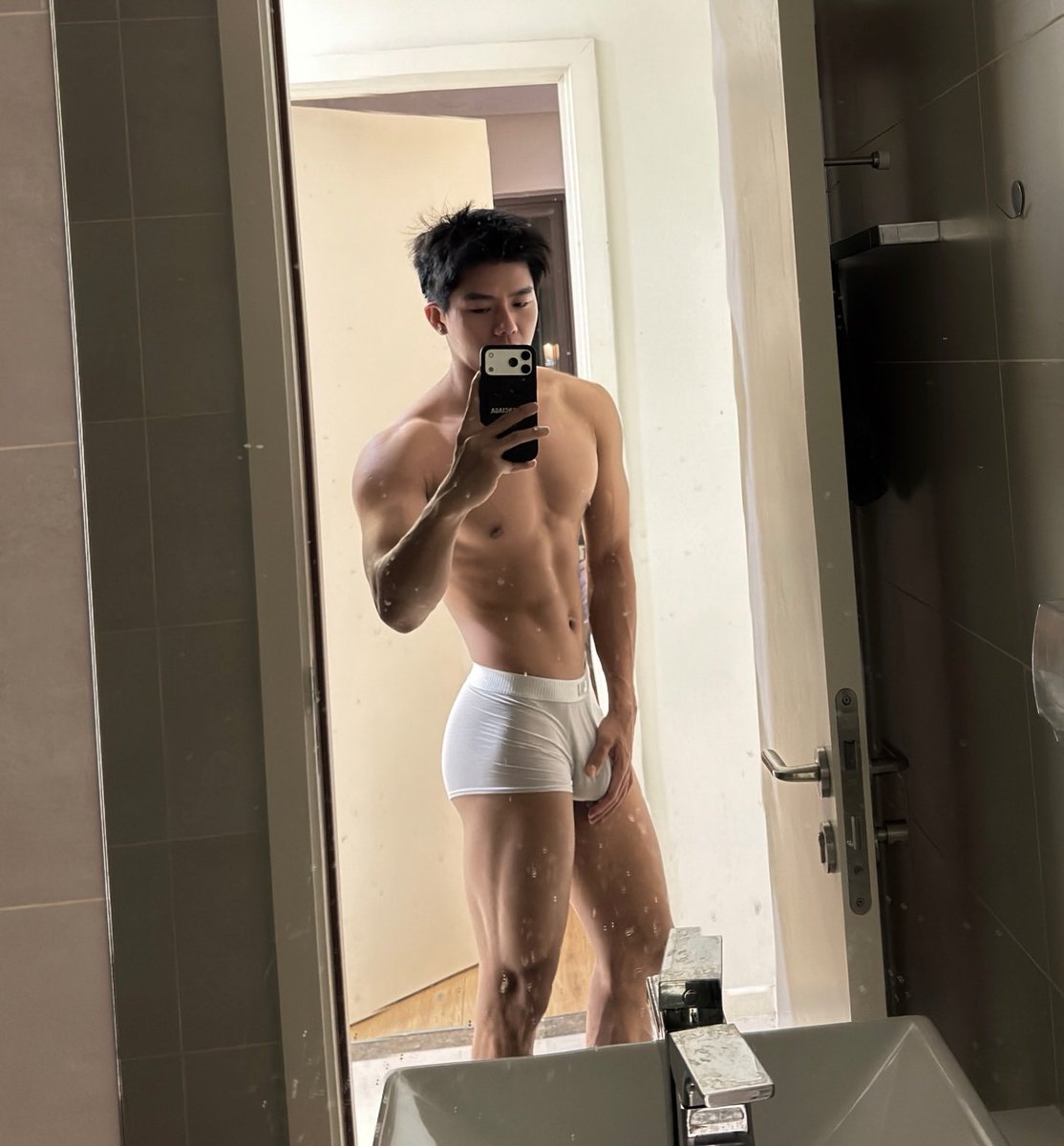 你的唐sir tweet media