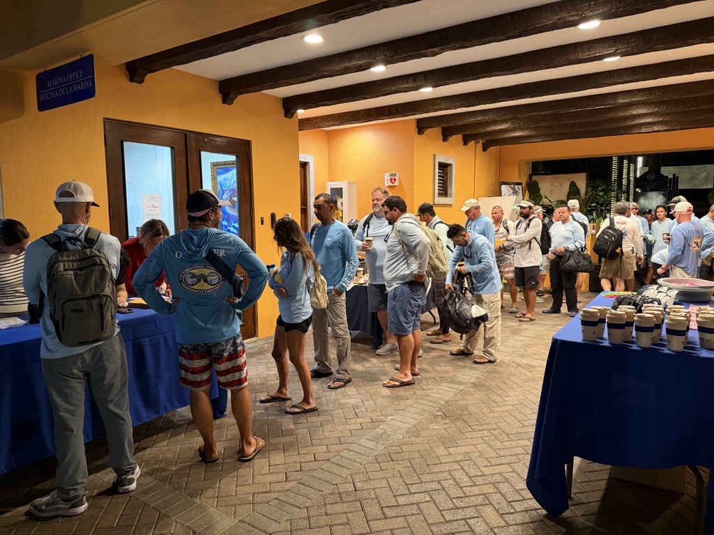 Leg 2, Day 2 of the @lossuenostriplecrown is underway at @SafeHarborLosSuenos. After a strong Day 1 from Goose, Fish Tank and Team Galati, all eyes are on the leaderboard—who do you think will make a move today? Follow every hookup live on the water with tournament radio: