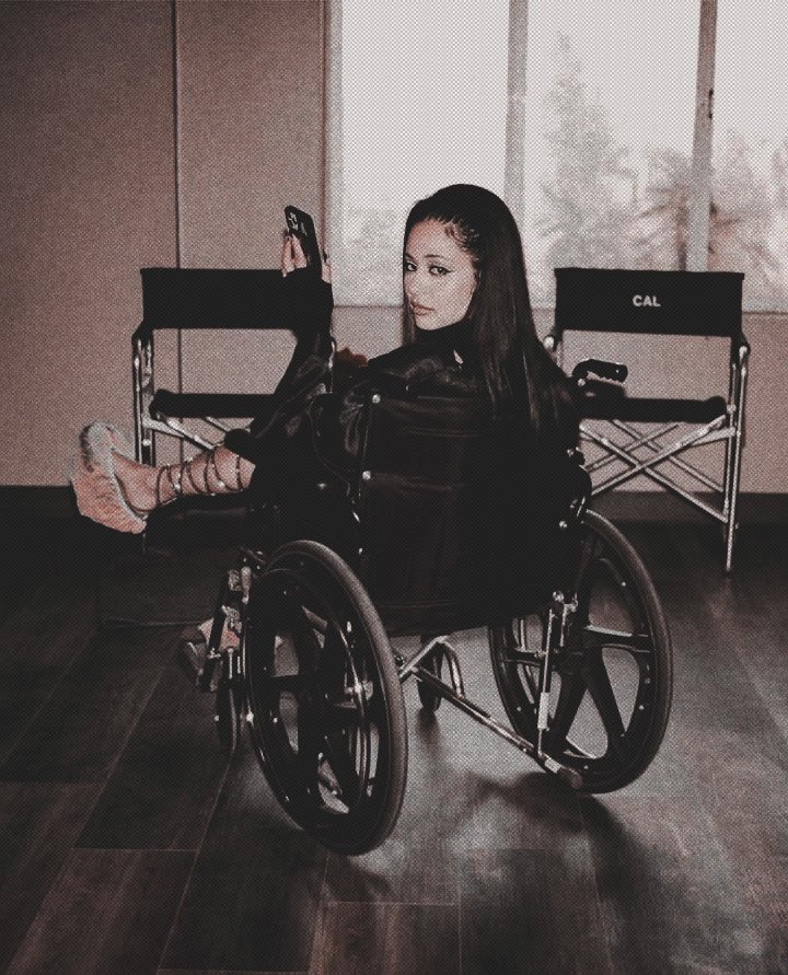 ᅟᅟ ⸝⸝ 𝘄𝗿𝗼𝗻𝗴 𝗻𝘂𝗺𝗯𝗲𝗿 ⌕ tweet media