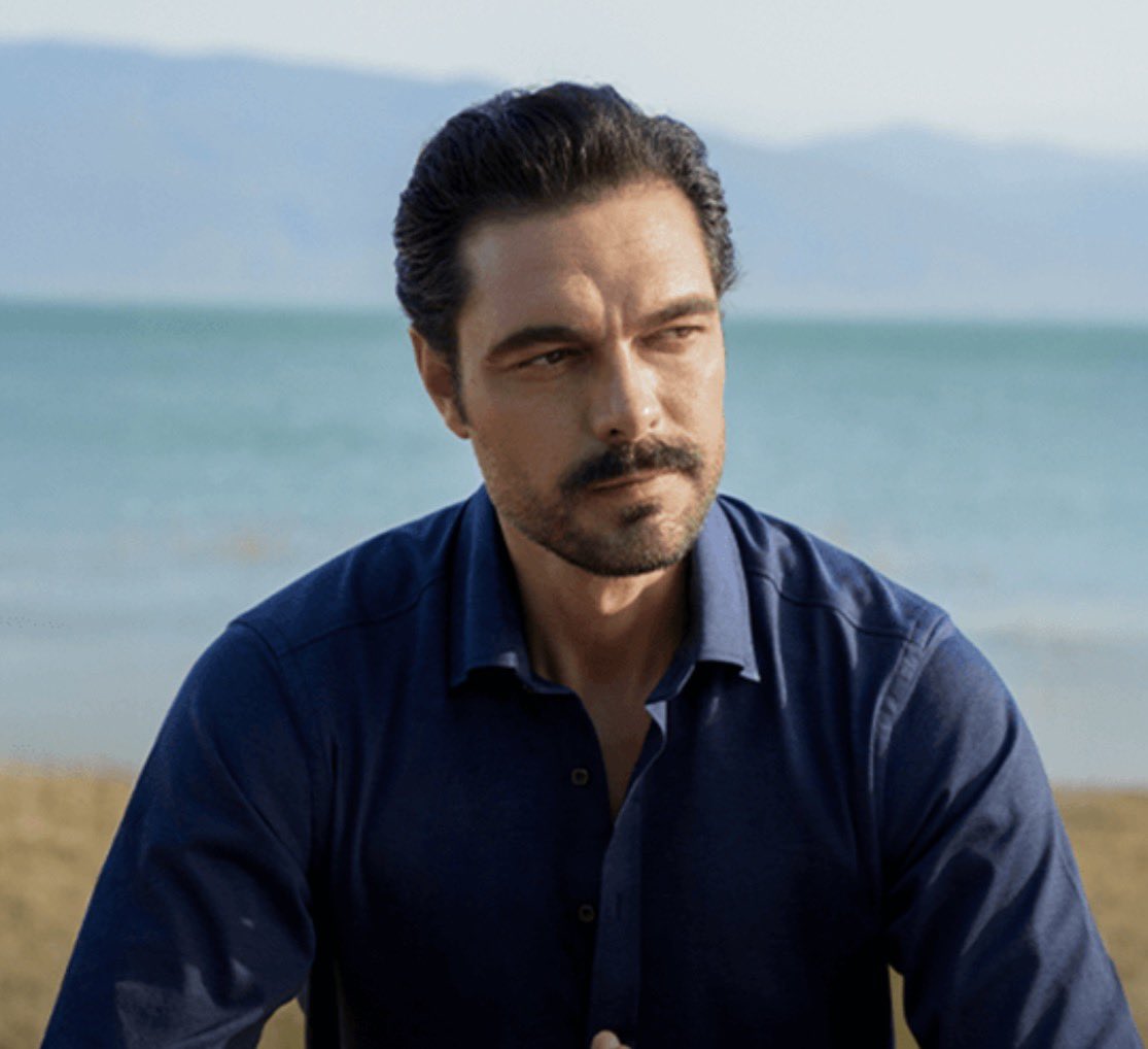 Bisse X Halil İbrahim CEYHAN

🥰🥰🥰🥰

#HalilİbrahimCeyhan