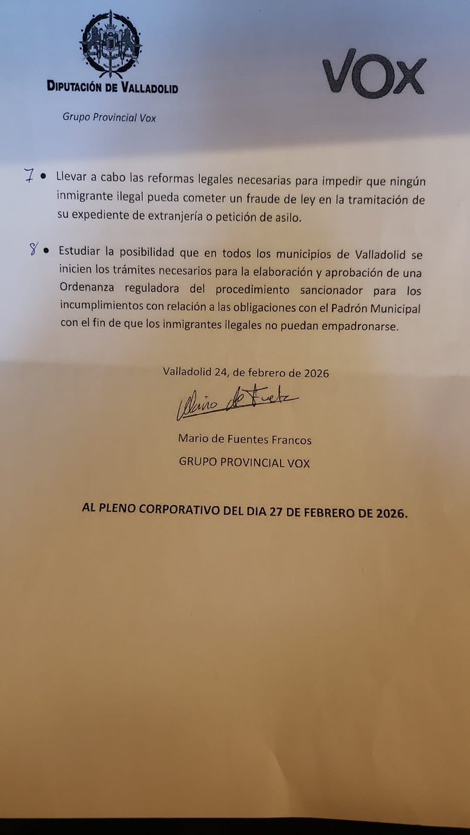 El <a href="/PPDiputacionVa/">PP | Diputación de Valladolid 🇪🇸</a> vuelve a ponerse de perfil con la regularización masiva de inmigrantes y se abstiene ante la propuesta de <a href="/vox_es/">VOX 🇪🇸</a> contra la misma