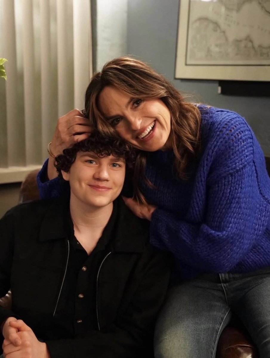 LeaveHerWyld's tweet photo. #BeNoah #SVU #MariskaHargitay #RyanBuggle
📸: Ryan’s IG https://t.co/XlZsAxM4TU