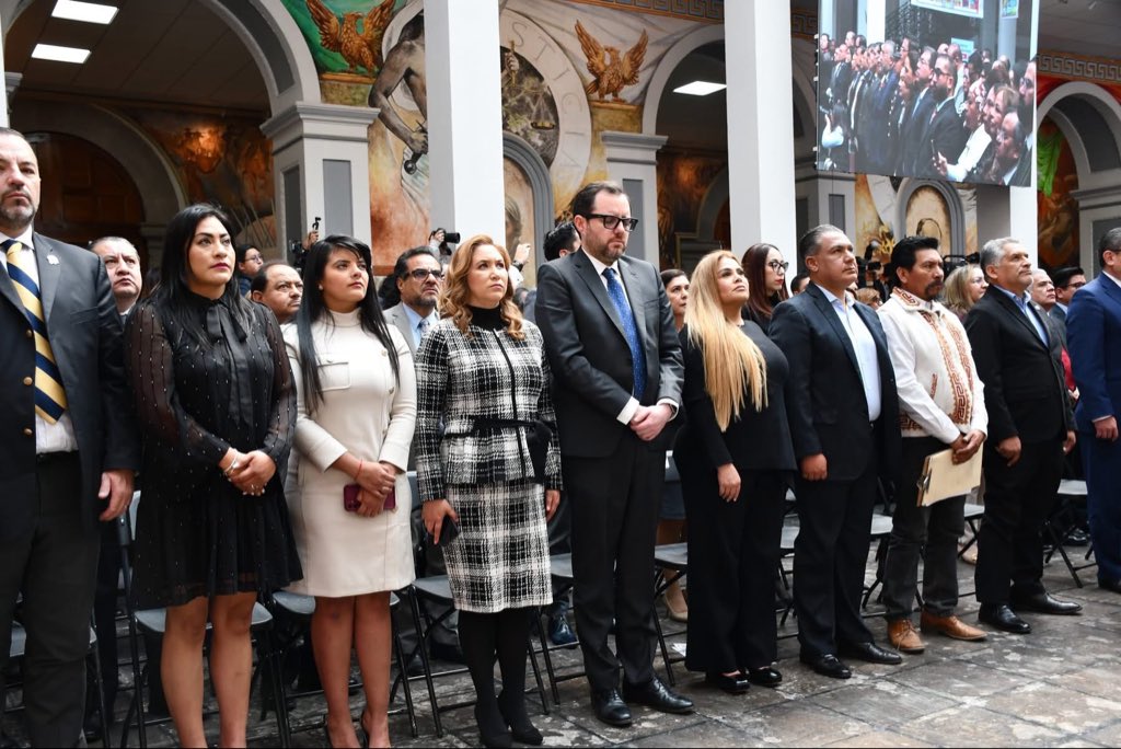 MujeresVIP tweet media