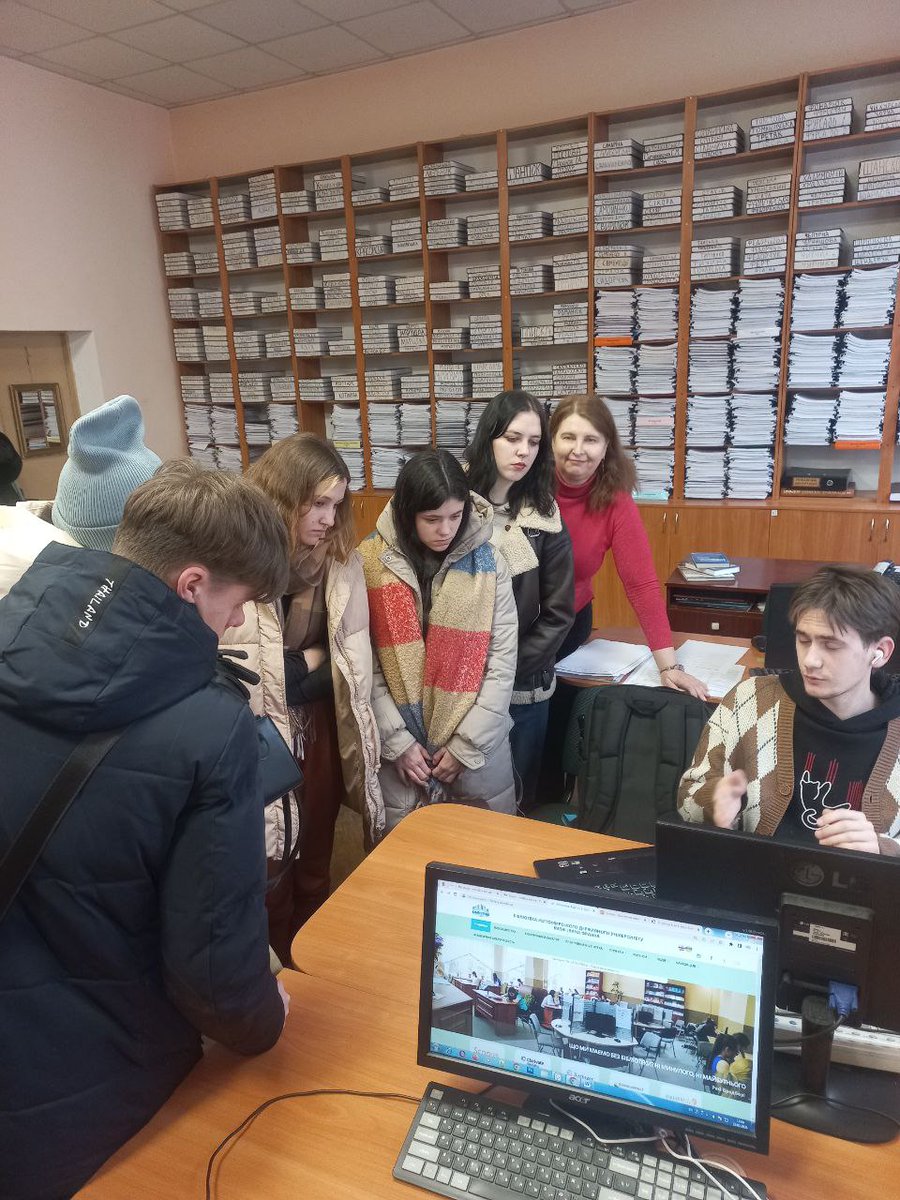 Бібліотека ЖДУ tweet media