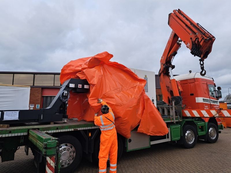 TridanEngLtd's tweet photo. The guys in orange and green are back again! Thanks for a seamless install Charles Russell Transport Uk Limited

Can`t wait to get this up and running for extra capacity. Follow us to find out what our latest machine tool is...

#engineeringuk #ukengineering  #Mazak #CNC https://t.co/oixH8EKgoi